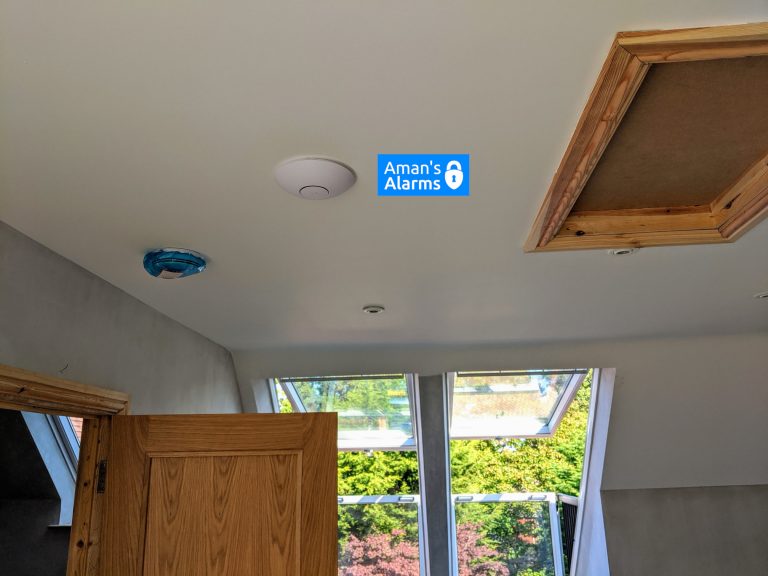 Ubiquiti Wi-Fi extender in Balsall Common